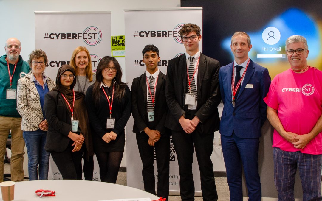 Inter-School Debate 2024: Smartphone and social media ban for under-16s?